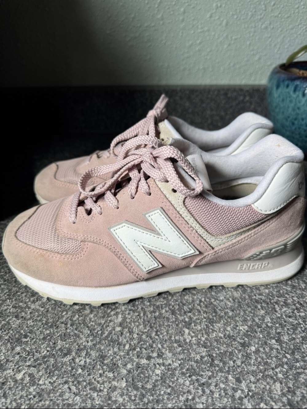 New Balance Womens 574 Pink Sneakers Size 8 B